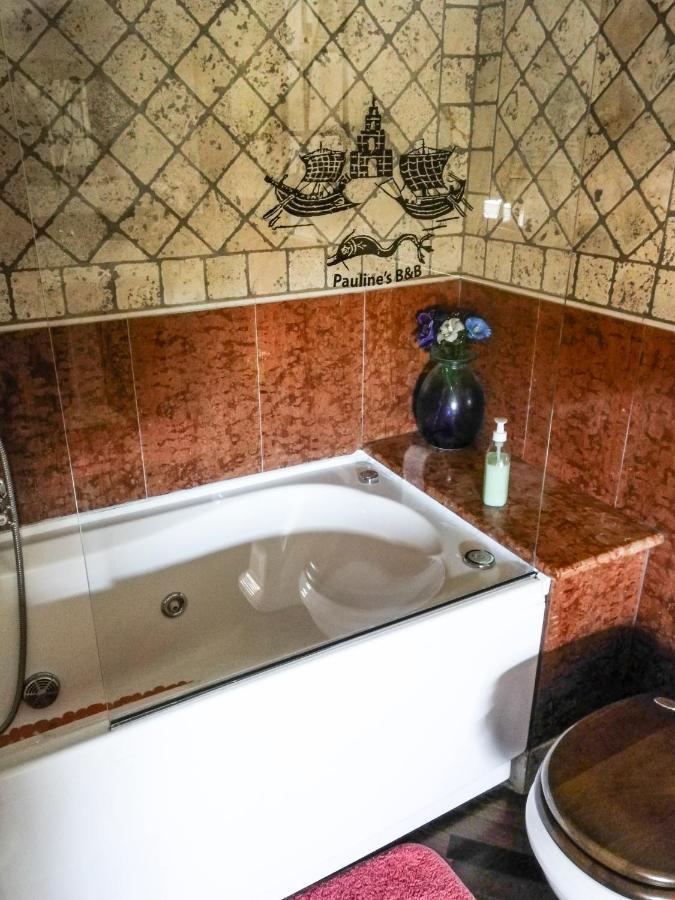 Paoline'S Suite In Villa Фиумичино Екстериор снимка