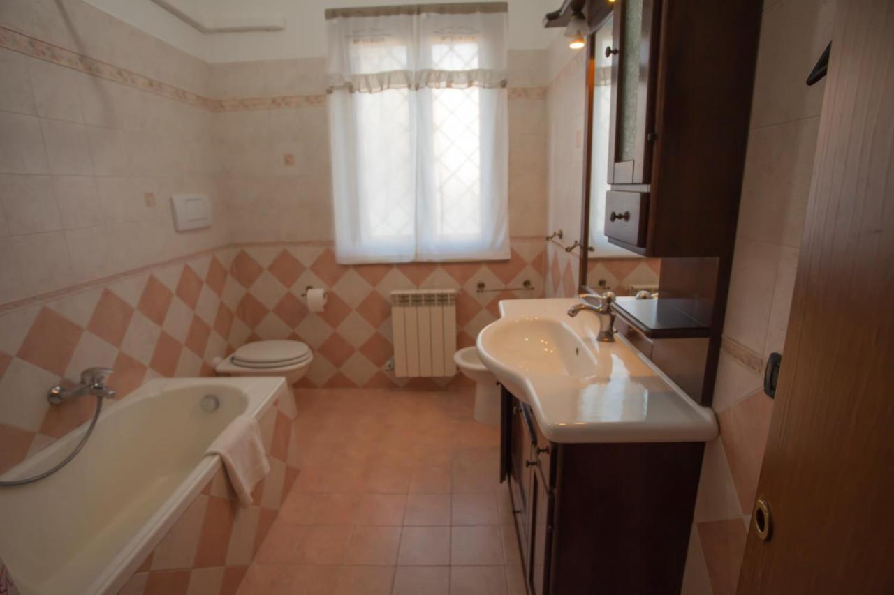 Paoline'S Suite In Villa Фиумичино Екстериор снимка